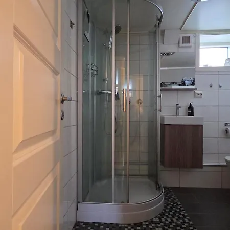 Easy & Practical Close To Senter - 4 Persons * Tromsø