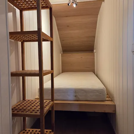Easy & Practical Close To Senter - 4 Persons Apartament *